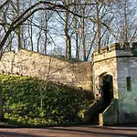 With Free Parking, 10 Min Walk To Bar Walls Holiday home York